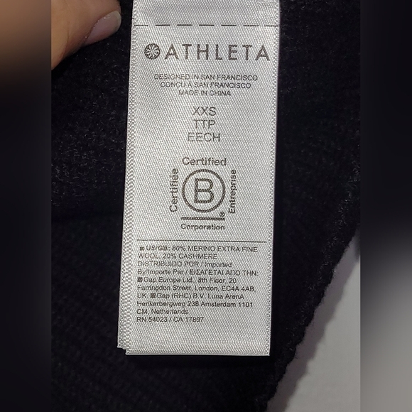 ATHLETA Wool Cashmere Alpine Turtleneck Sweater In Black Size XXS - Picture 13 of 15